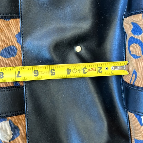 3.1 Phillip Lim Target Cheetah Beach Bag - Picture 11 of 11